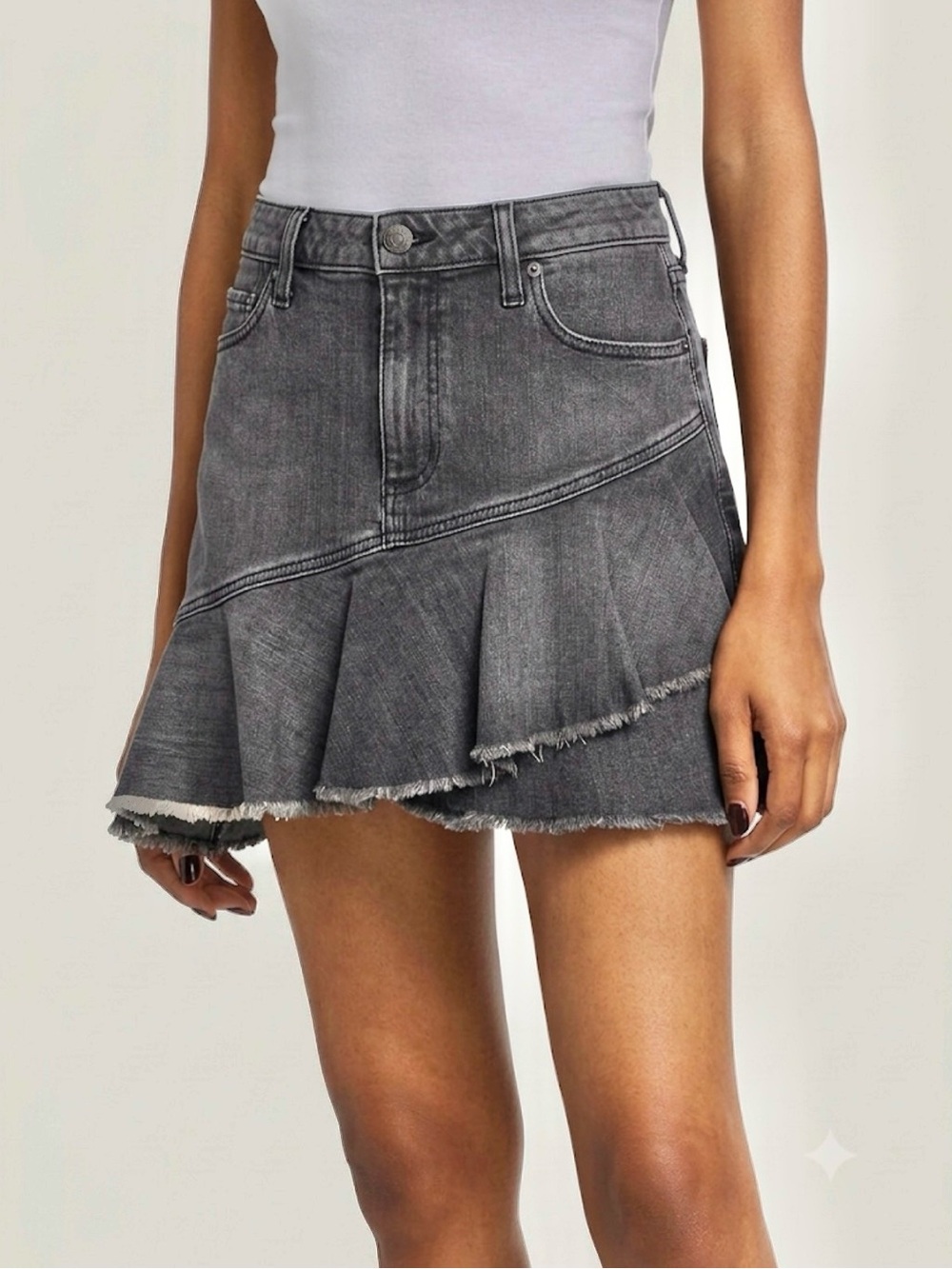 Alice + Olivia Jeans - women’s Mini Flounce Ruffle Denim grey wash skirt Size 28